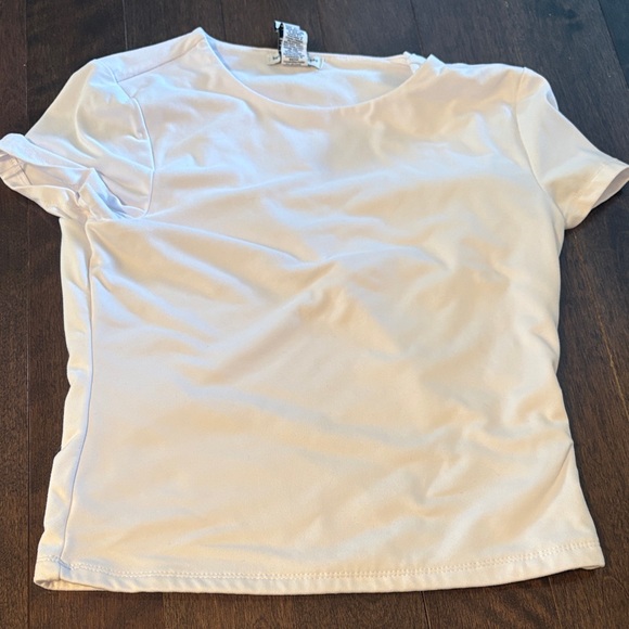 Various women’s tops - Picture 10 of 14